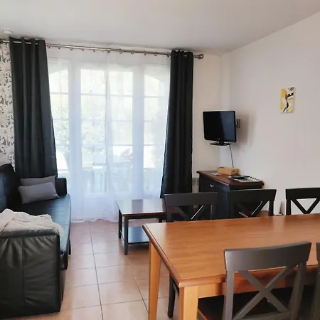 Maison Familiale Cosy Avec Piscine * 몽플렁캉